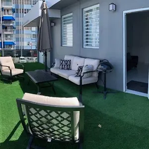 https://isla-verde-oasis-ph-with-private-terrace-kingbed-wifi-pk.greaterantilleshotels.net